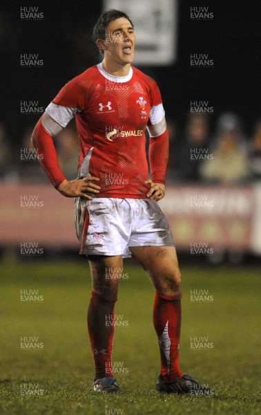13.02.09 - Wales U20 v England U20 - Under 20 Six Nations 2009 - Wales' Ashley Beck. 