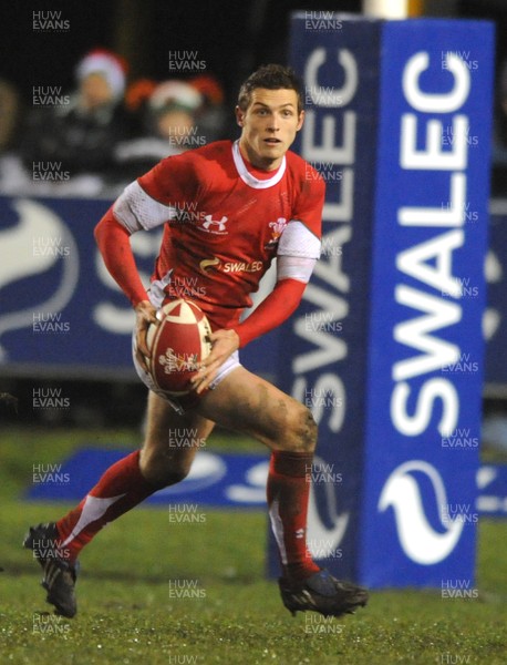 13.02.09 - Wales U20 v England U20 - Under 20 Six Nations 2009 - Wales' Jason Tovey. 