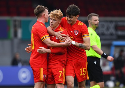290322 - Wales U21 v Bulgaria U21 - 2023 UEFA Under 21 Euro Qualifying Round - Samuel Pearson of Wales celebrates scoring goal
