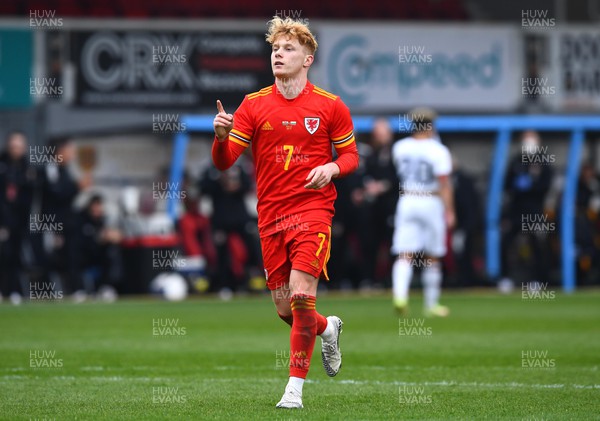 290322 - Wales U21 v Bulgaria U21 - 2023 UEFA Under 21 Euro Qualifying Round - Samuel Pearson of Wales celebrates scoring goal