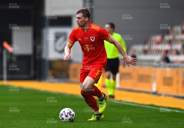 290322 - Wales U21 v Bulgaria U21 - 2023 UEFA Under 21 Euro Qualifying Round - Edward Jones of Wales