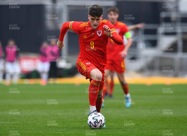 290322 - Wales U21 v Bulgaria U21 - 2023 UEFA Under 21 Euro Qualifying Round - Jack Vale of Wales
