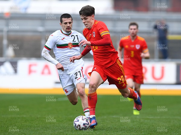 290322 - Wales U21 v Bulgaria U21 - 2023 UEFA Under 21 Euro Qualifying Round - Rhys Hughes of Wales