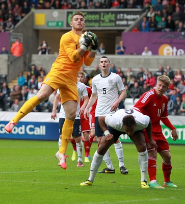190514 - Wales U21 v England U21 - UEFA Under 21 Qualifying Match - Jack Butland of England saves a Welsh corner 
