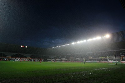 190514 - Wales U21 v England U21 - UEFA Under 21 Qualifying Match - The rain thunders down at the Liberty Stadium 