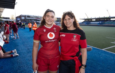 180426 - Wales U21 v France U21, Women's Under-21 Six Nations Summer Series - Wales captain Gwennan Hopkins with mother Anwen