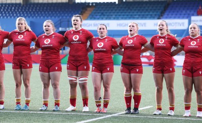 180426 - Wales U21 v France U21, Women's Under-21 Six Nations Summer Series - The Wales team line up for the anthems