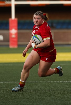 180426 - Wales U21 v France U21, Women's Under-21 Six Nations Summer Series - Elizabeth Cook of Wales