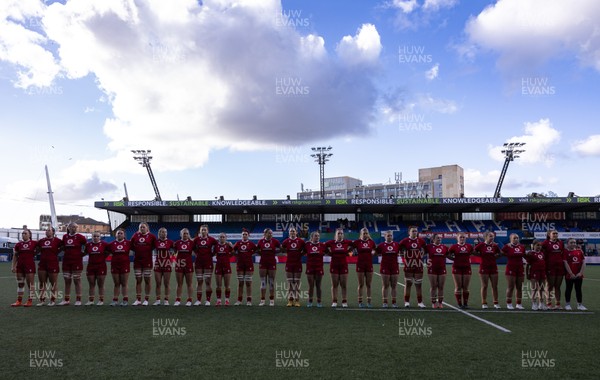 180426 - Wales U21 v France U21, Women's Under-21 Six Nations Summer Series - The Wales team line up for the anthem