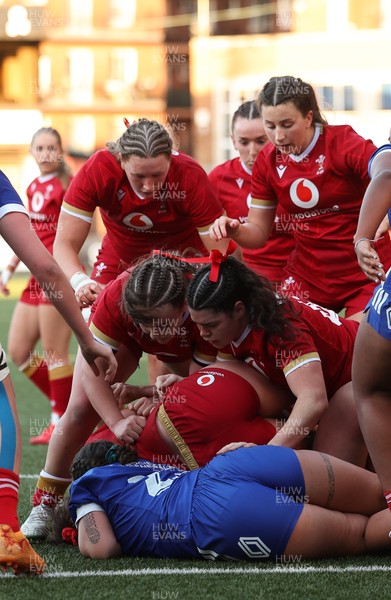 180426 - Wales U21 v France U21, Women's Under-21 Six Nations Summer Series - Wales are held close to the line