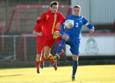 060213 - Wales v Iceland, Friendly Under 21 International, Llanelli - Wales' Billy Bodin and Iceland's Sverrir Ingi Ingason compete for the ball