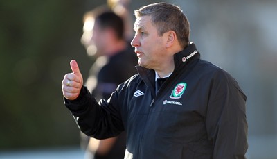 060213 - Wales v Iceland, Friendly Under 21 International, Llanelli - Wales' manager Geraint Williams