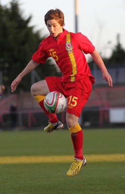 060213 - Wales v Iceland, Friendly Under 21 International, Llanelli - Wales' Chris Dawson