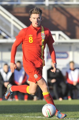 060213 - Wales v Iceland - Friendly U21 International  -  Emyr Huws of Wales 