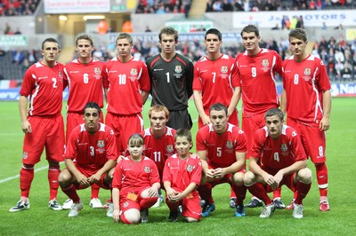 04.09.09 - Wales U21 v Italy U21, UEFA Under 21 Championship 2011 -  Wales team lineup  
