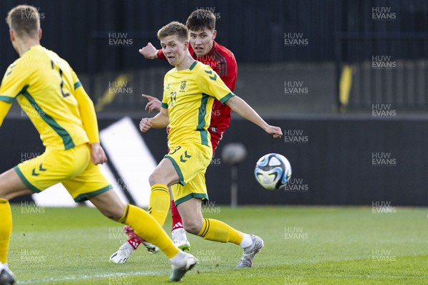 220324 - Wales U21 v Lithuania U21 - 2025 UEFA Euro U21 Championship qualifier - Rubin Colwill of Wales in action