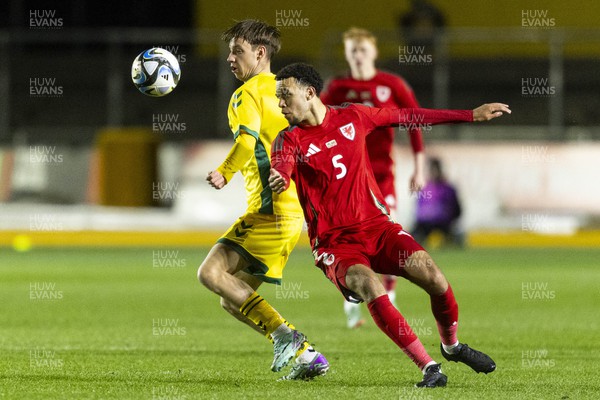 220324 - Wales U21 v Lithuania U21 - 2025 UEFA Euro U21 Championship qualifier - Luca Hoole of Wales in action