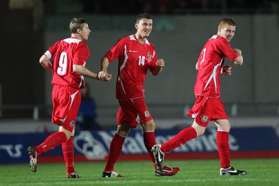 31.03.09 - Wales U21v Luxembourg U21, UEFA Under 21 Championship 2011, Llanelli -  Wales' James Wilson celebrates after scoring goal 