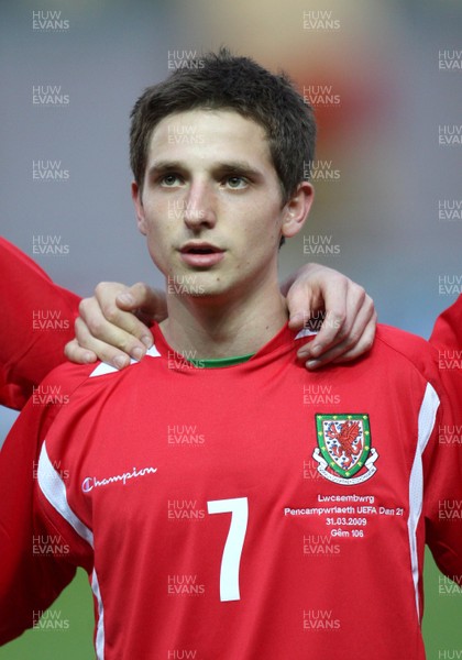 31.03.09 - Wales U21v Luxembourg U21, UEFA Under 21 Championship 2011, Llanelli -  Wales' Joe Allen   