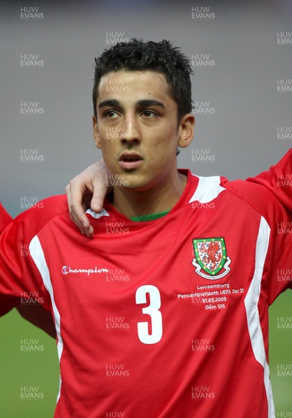 31.03.09 - Wales U21v Luxembourg U21, UEFA Under 21 Championship 2011, Llanelli -  Wales' Neil Taylor  