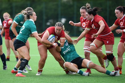 100526 - Wales U21 Women v Ireland U21 Women - Six Nations Women's U21 Series - Katherine Baverstock of Wales Women