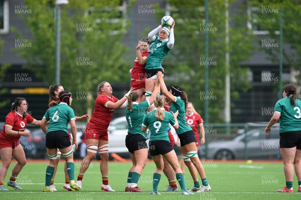 100526 - Wales U21 Women v Ireland U21 Women - Six Nations Women's U21 Series - Naoise Smyth Ireland Women wins the line-out