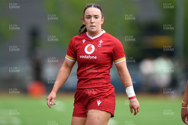 100526 - Wales U21 Women v Ireland U21 Women - Six Nations Women's U21 Series - Sian Jones of Wales Women