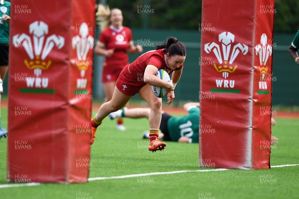 100526 - Wales U21 Women v Ireland U21 Women - Six Nations Women's U21 Series - Sian Jones of Wales Women scores a try