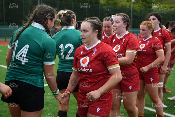 100526 - Wales U21 Women v Ireland U21 Women - Six Nations Women's U21 Series - Wales players at full time