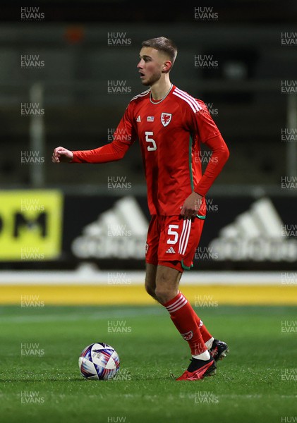 161123 - Wales U21s v Iceland U21s - UEFA U21s Qualifying Round - Matthew Baker of Wales 
