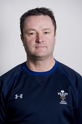 07.02.11 - Wales Under Under 18 Squad 2011 - Dr Geoff Davies (Doctor) 