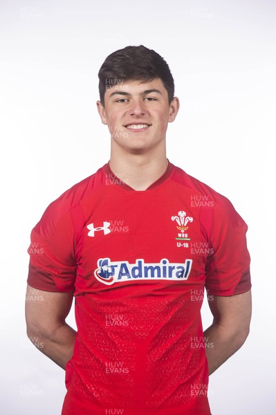 130319 - Wales Under 18 Squad - Louis Rees-Zammit