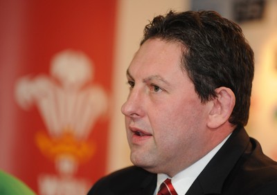 29.01.09 - Wales under 20 Rugby Head Coach Phil Davies names players to lead Wales' Under 20s Six Nations bid 