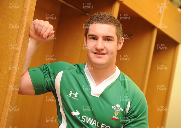 29.01.09 - Wales under 20 Rugby James Thomas of Ebbw Vale who has been named by Head Coach Phil Davies as captain of Wales under 20 Six Nations squad 