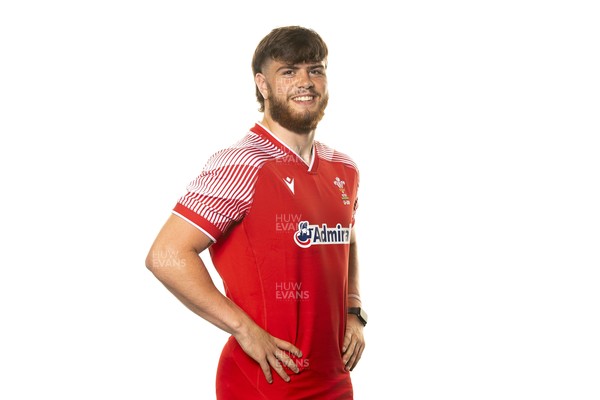 140621 - Wales Under 20 Squad - Efan Daniel