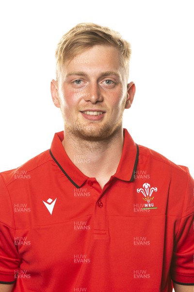 140621 - Wales Under 20 Squad - Owain Binding