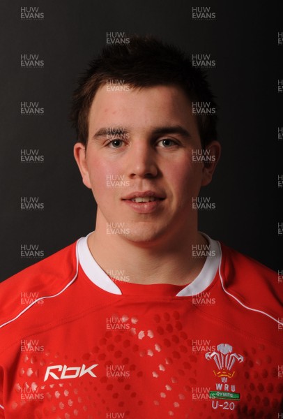 19.12.07 - Wales Under 20 Rugby Squad 2007/2008 - Ben Roberts 