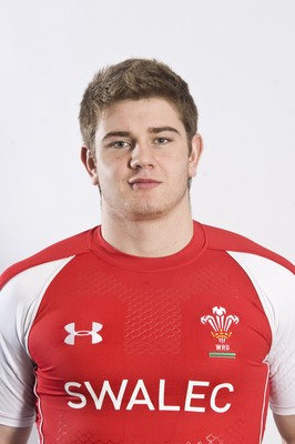 25.01.11 - Wales Under 20 Rugby Squad 2011 - Rhodri Jones. 