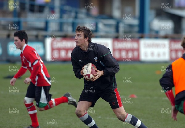 10.02.09 -Wales Under 20 training Matthew Jarvis  