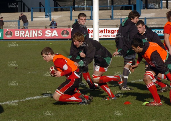 10.02.09 -Wales Under 20 training  