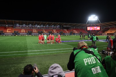 131026 - Wales Women v Albania Women - 2027 FIFA Womens World Cup qualifying play-off semi-final - Wales team photo