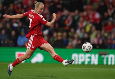 140426 - Wales v Albania - 2027 FIFA Women's World Cup Qualifying - Elise Hughes of Wales shoots