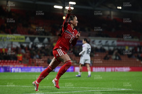 140426 - Wales v Albania - 2027 FIFA Women's World Cup Qualifying - Hannah Cain of Wales celebrates scoring her team’s fourth goal