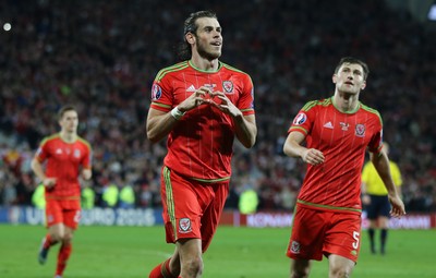 131015 - Wales v Andorra, UEFA European Championship Qualifier - Gareth Bale of Wales celebrates after scoring the second goal