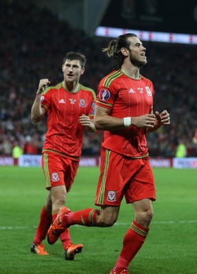 131015 - Wales v Andorra, UEFA European Championship Qualifier - Gareth Bale of Wales celebrates after scoring the second goal