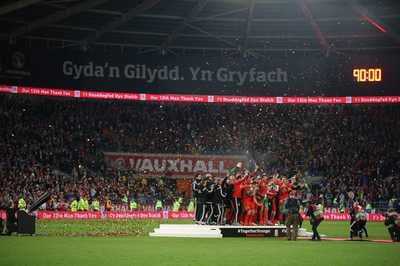 131015 - Wales v Andorra, UEFA European Championship Qualifier - Wales players and staff celebrate at the end of the match