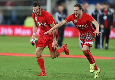 131015 - Wales v Andorra, UEFA European Championship Qualifier - Gareth Bale of Wales and Chris Gunter of Wales celebrate at the end of the match