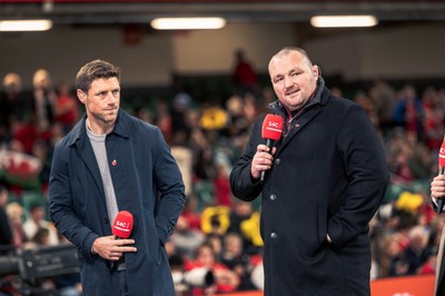 091125 - Wales v Argentina - Quilter Nations Series - S4C rugby pundits Rhys Priestland and Ken Owens during half time