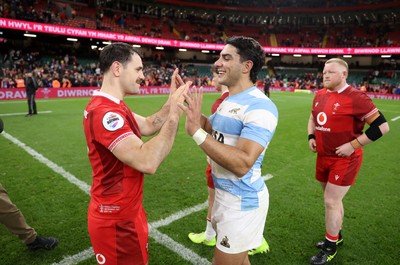 091125 - Wales v Argentina - Quilter Nations Series - Tomos Williams of Wales and Santiago Carreras of Argentina at full time