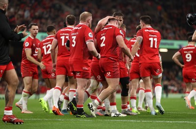 091125 - Wales v Argentina - Quilter Nations Series - Dewi Lake of Wales celebrates scoring a try with team mates